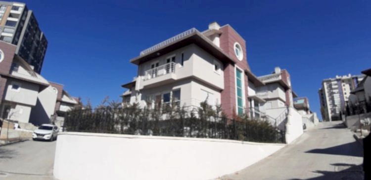 ARKABİS VİLLALARI / ALACAATLI